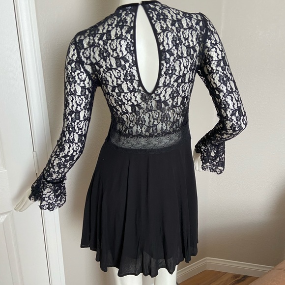 Zara Black Lace Dress Sz XS - Picture 4 of 9